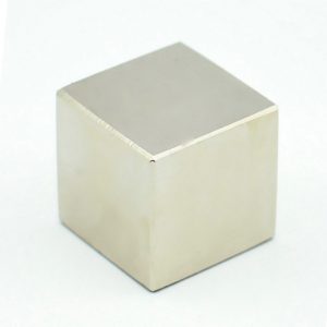 extra silný magnet 25mm