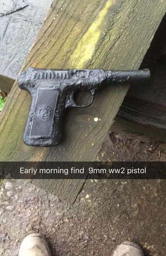 9mm pištoľ z Druhej svetovej vojny