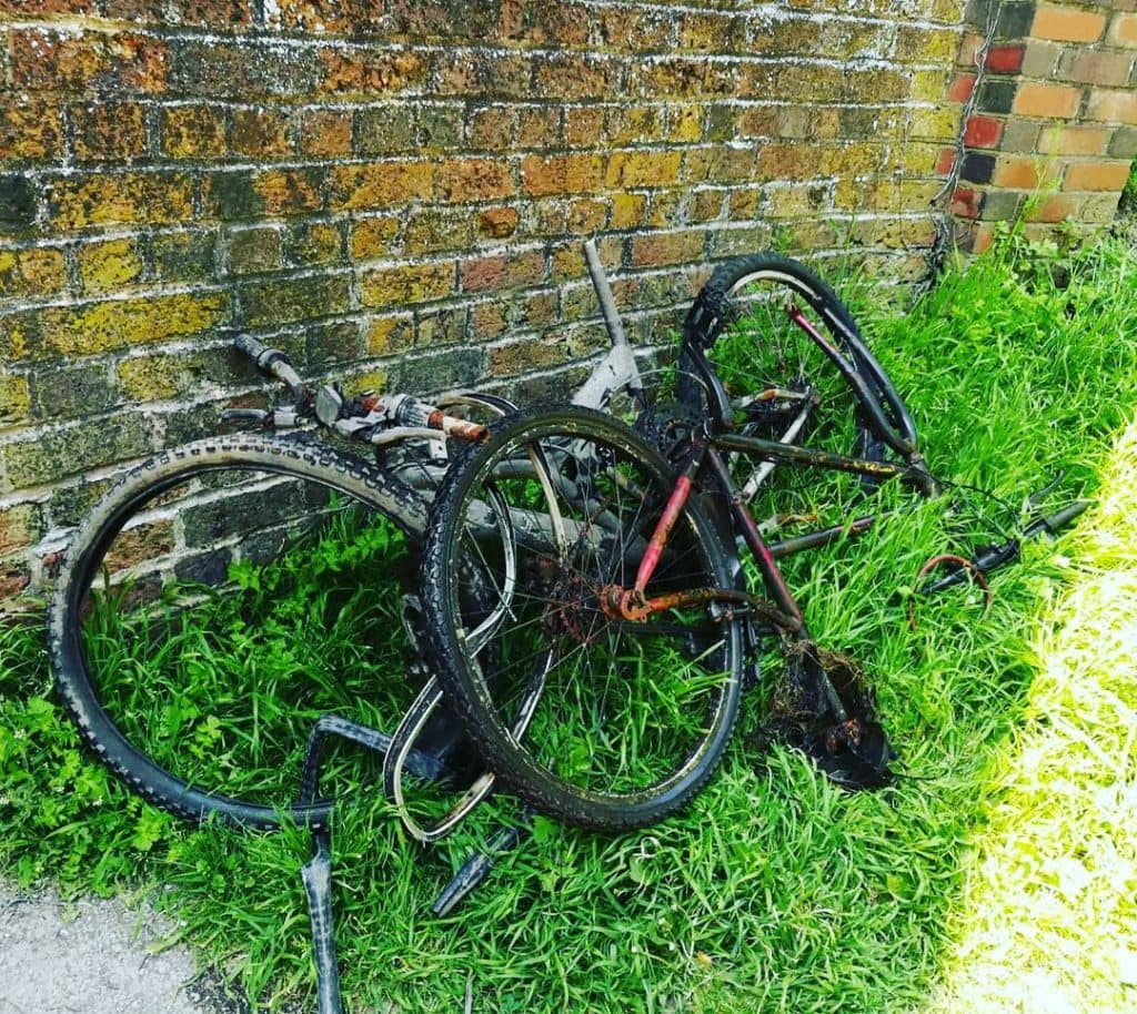 Zničené bicykle